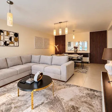 Atlantic Pearl Sea View Family Retreat In Canico (Madeira)