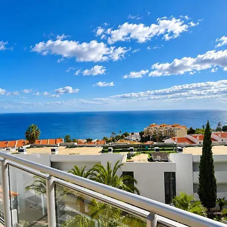 Atlantic Pearl Sea View Family Retreat In